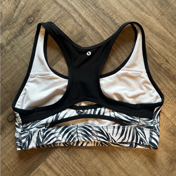 Xersion Medium Support Sports Bra- Renata Palm Print - Picture 2 of 3